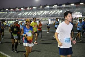 BIB: 62222, 3531, 13076, 14596, 
                            <button type="button" onclick="openModal(10815013)" class="btn btn-primary btn-sm float-right btn-popup" data-toggle="modal" data-target=".modal-high-quality">
                        <i class="fas fa-shopping-cart"></i> Add to Cart
                    </button>
                                            <button type="button" onclick="isThisMe(10815013, true)" class="btn btn-success btn-sm float-right btn-popup btn-isme hidden" data-toggle="tooltip" data-placement="bottom" title="นี่คือรูปของคุณใช่ไหม คลิกที่นี่เพื่อเอาเข้าอัลบั้ม">
                        <i class="fas fa-plus"></i> Add to album
                    </button>
                    <button type="button" onclick="isThisMe(10815013, false)" class="btn btn-warning btn-sm float-right btn-popup btn-isnotme hidden">
                        <i class="fas fa-ban"></i> Remove from album
                    </button>